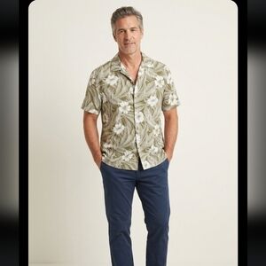 VTG Lizwear Men’s Tropical Hibiscus Rayon Camp Shirt Olive Green M